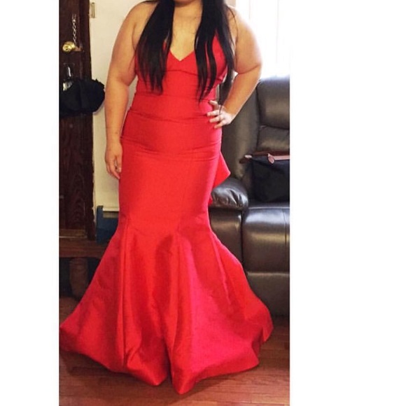 Sherri Hill 50195 Stylish Ruffled Mermaid Gown - Picture 2 of 3